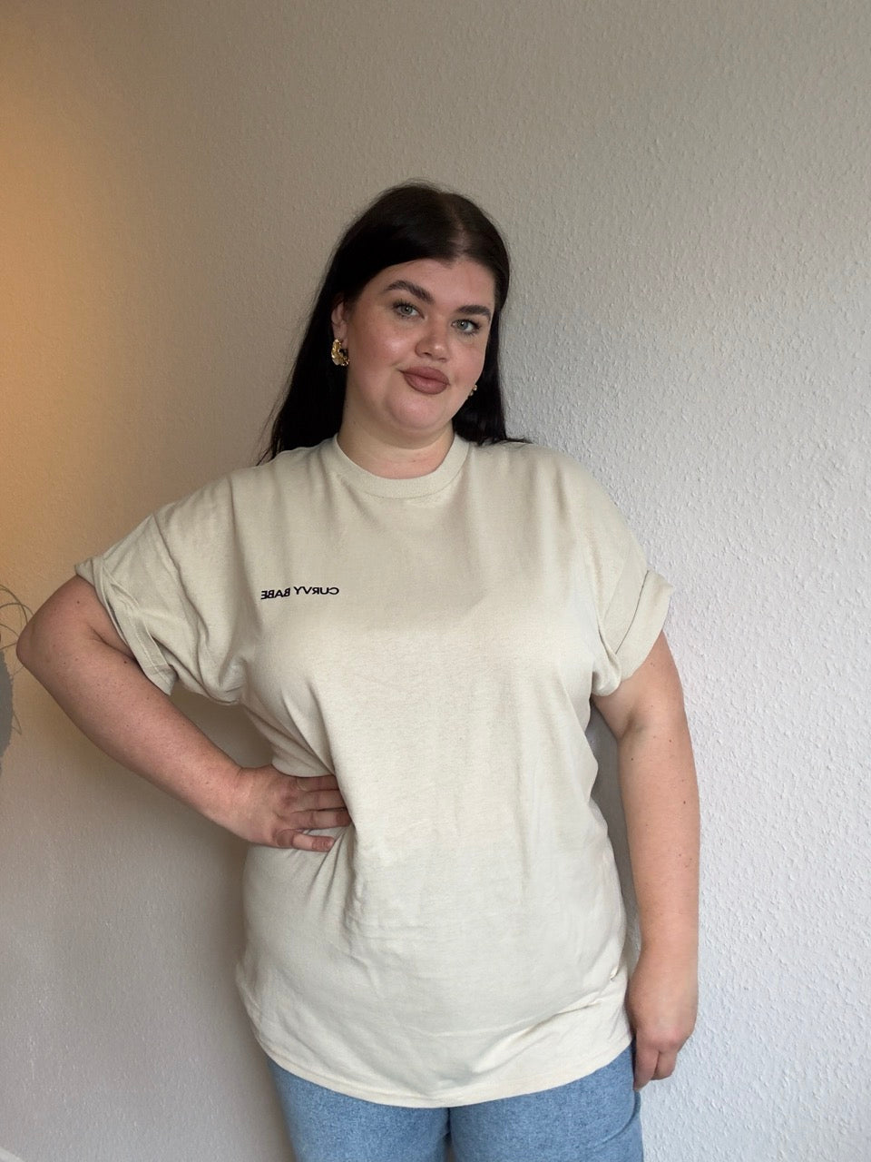 UNISEX T SHIRT CURVY BABE